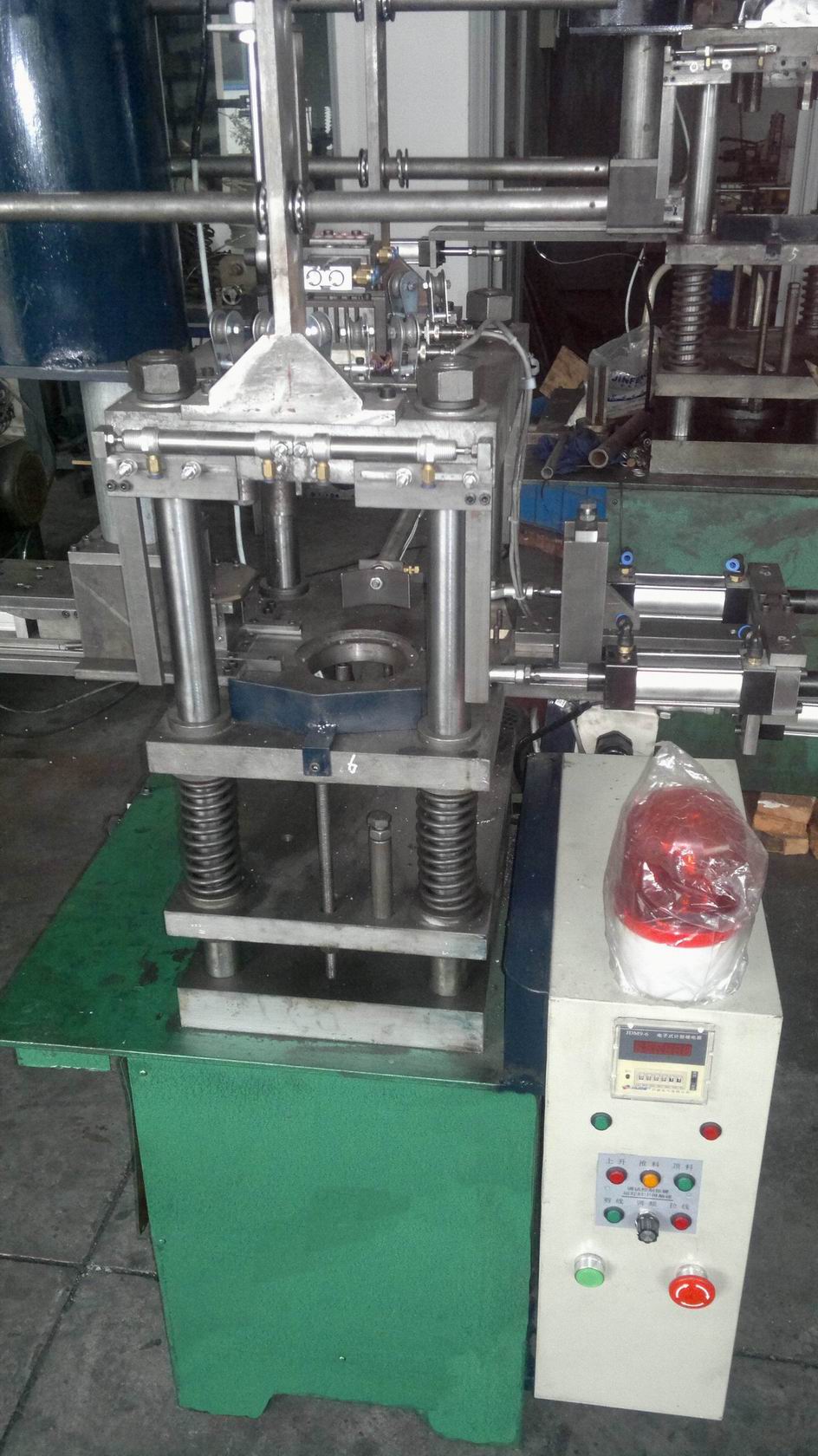 供應(yīng)碳刷自動成型機(jī)